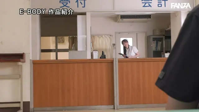 もしも、柏木ふみか（ホンモノ看護師）が働く病院に入院できたとしたら カラダ目当てな要求も優しく受け入れて（専用プログラムで）圧倒的な快楽射精へ導いてくれる 妄想 パイズリオナサポ入院体験 動画キャプチャ 1