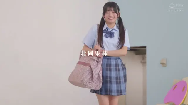 誰にでも股を開く水泳部のヤリマン女子マネージャーに全身ぶっかけ21発！！膣からも精液が溢れて止まらない即ハメ穴兄弟合宿 北岡果林 動画キャプチャ 1